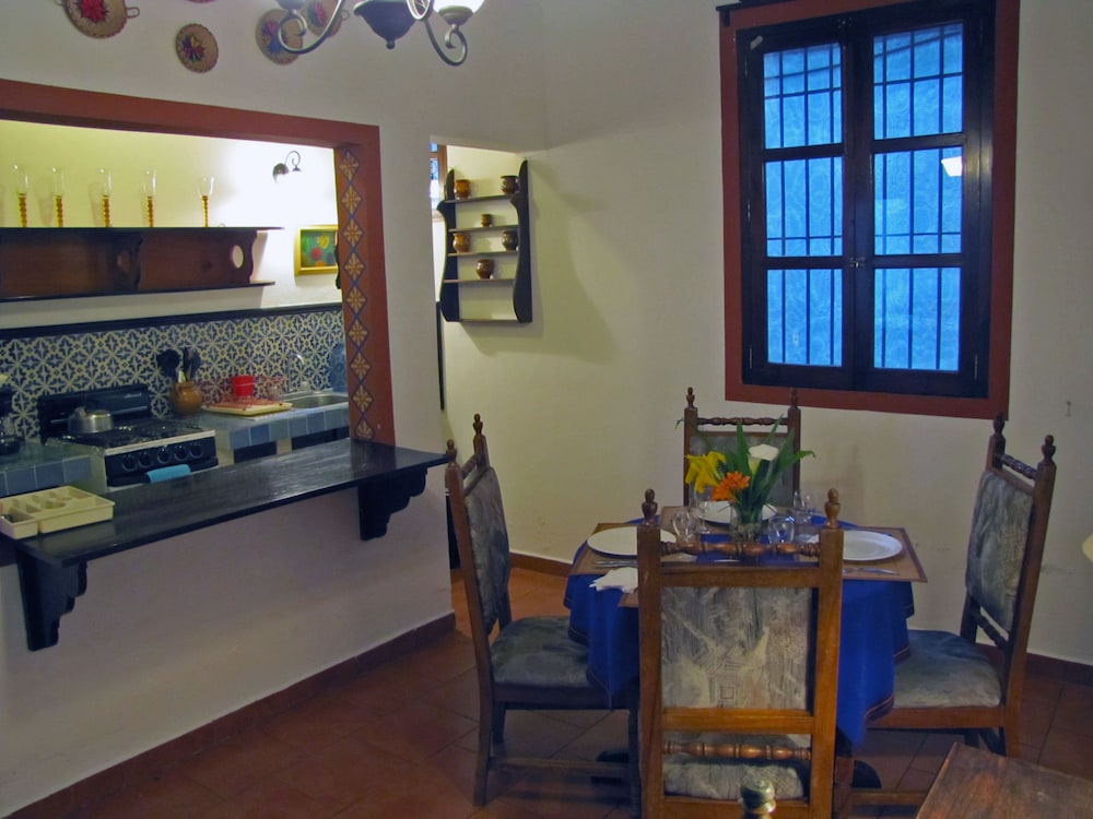 Casita La Esquina