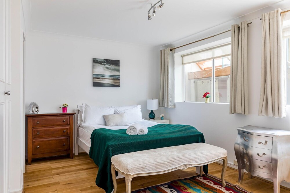 Duplex Apartment With Patio in Marylebone