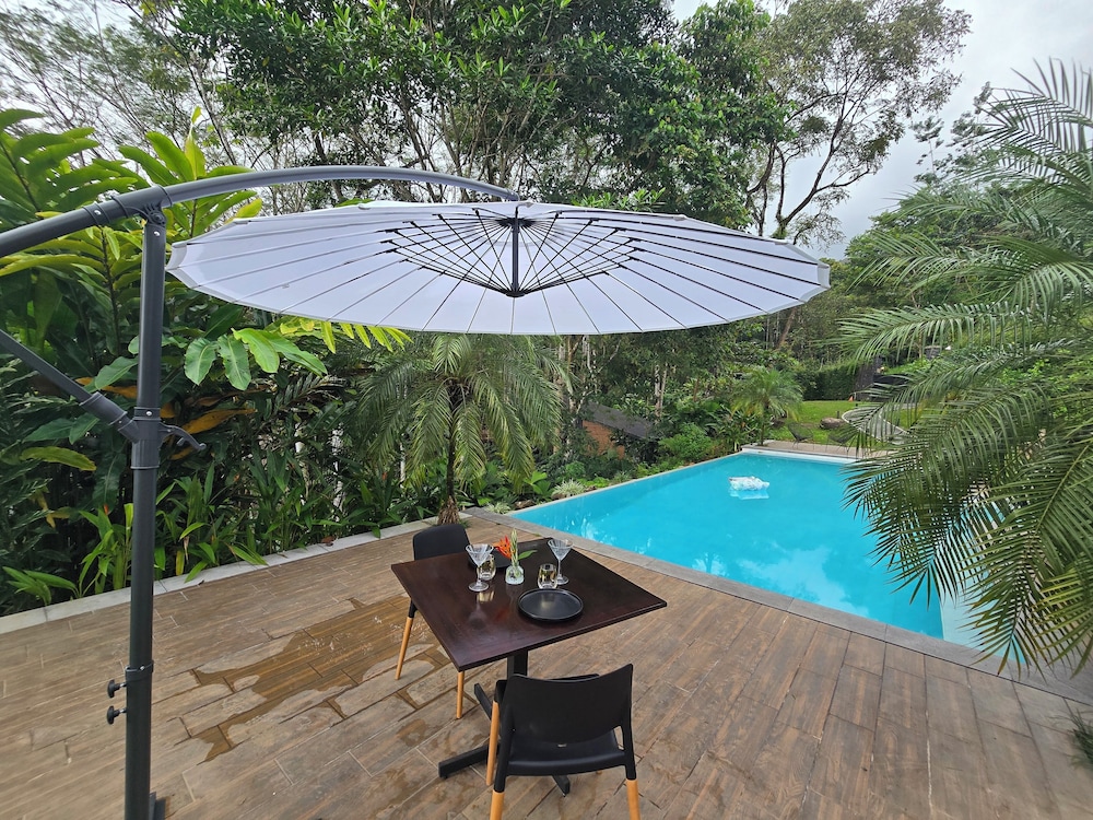 Jungle River Resort - Adults Only