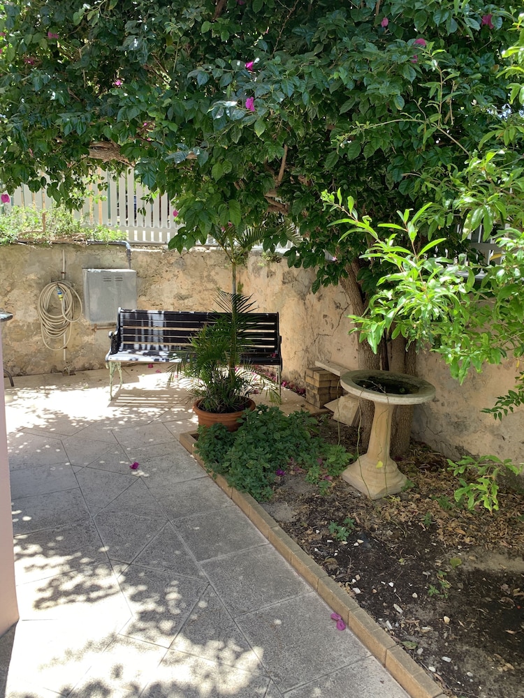 Arundel's Boutique Accommodation
