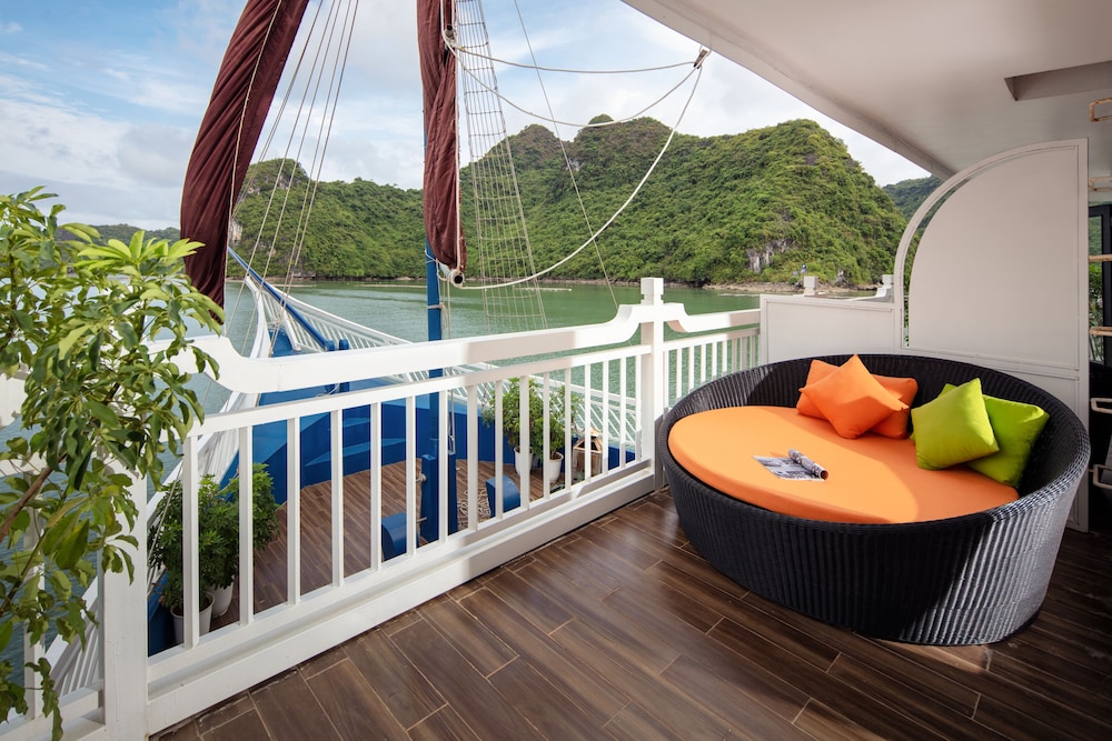 Verdure Lotus Luxury Cruise on Lan Ha Bay - Image 1