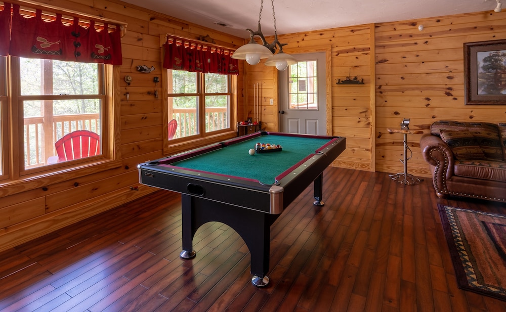 stayNantahala - Smoky Mountain Cabins