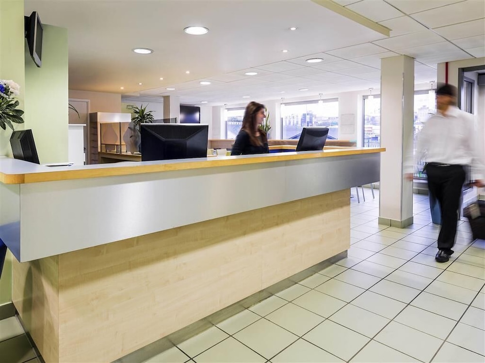Bradford Vacations - Cambridge Hotel Bradford Central - Property Image 1