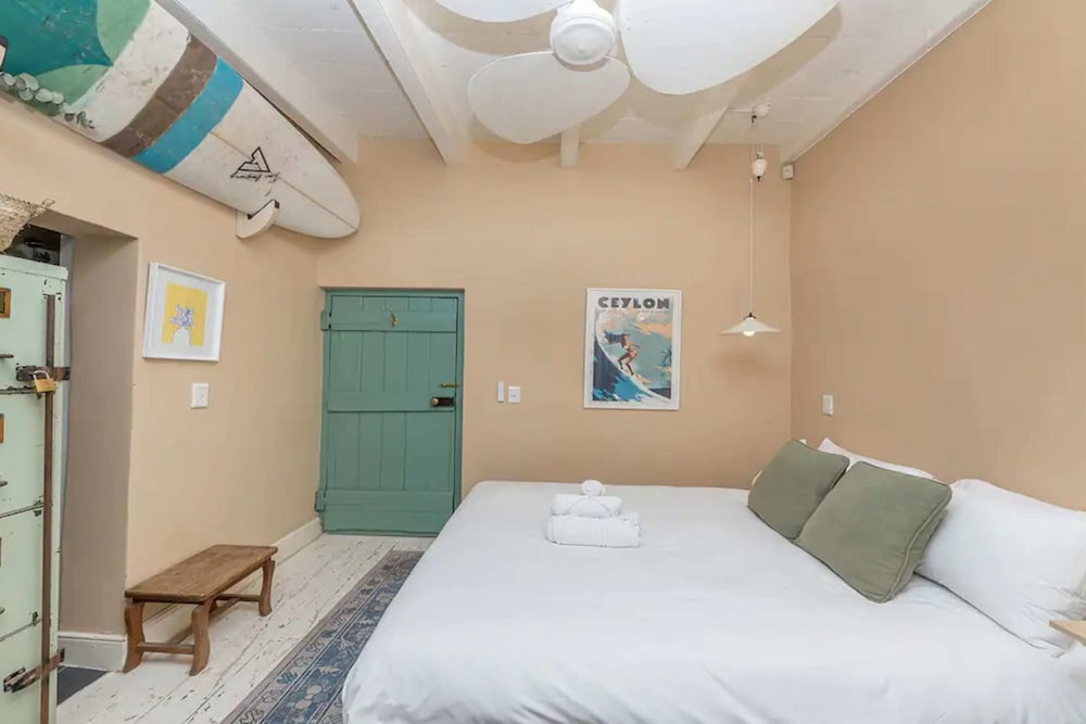 Chic & Stylish 2BD Home in Bo-kaap view 5