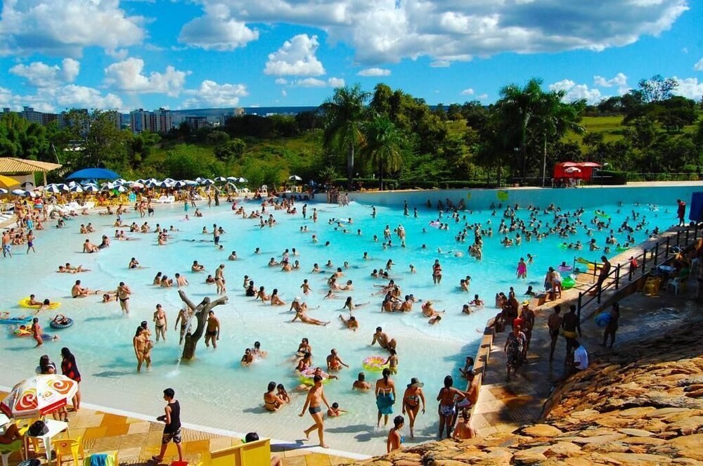 Piazza DiRoma Acesso ao Acqua Park