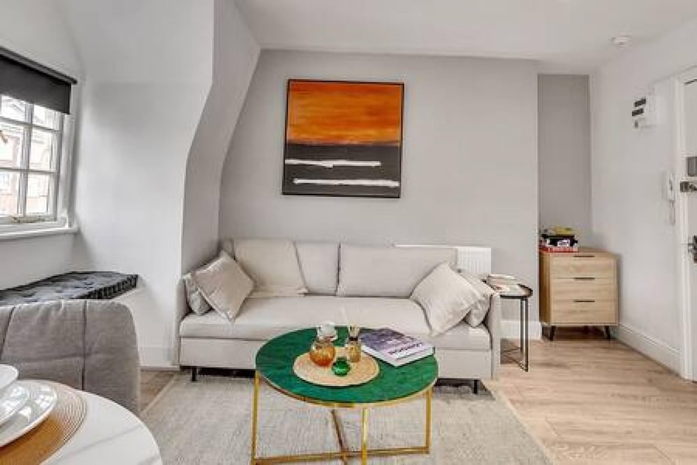 The Phillimore in London