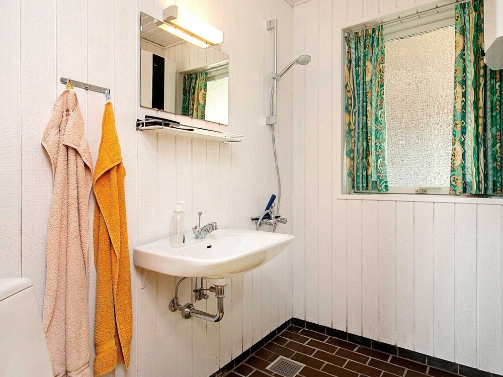 Chic Holiday Home in Hvide Sande near Sea view 4