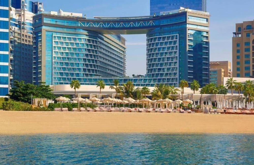 Highend Ultra Luxury with Rooftop Pool