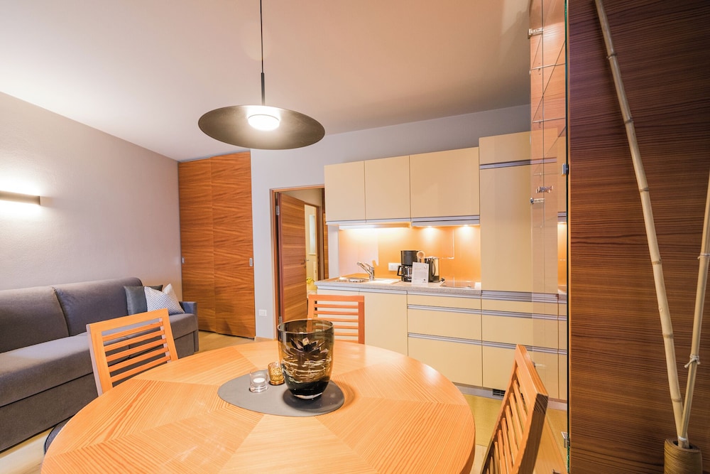 paloria apartments & sport