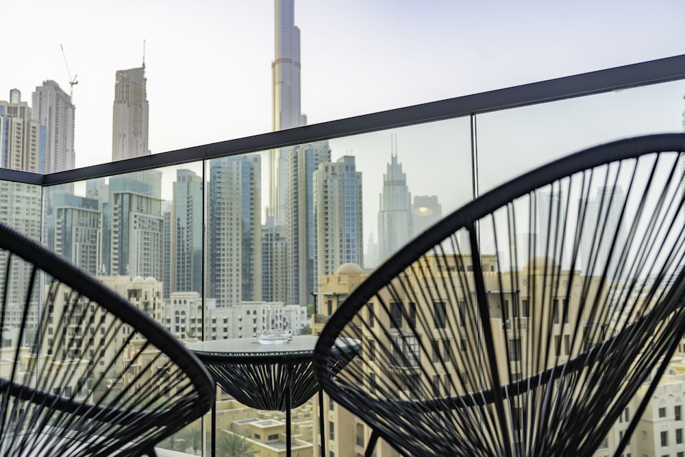 Nouveau Art Deco 3BR with Burj & Canal Views