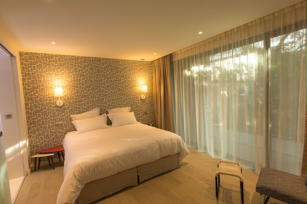 Eden Lodge Paris