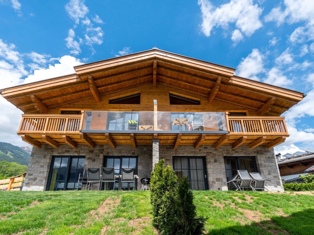 Chalet in Piesendorf Near Ski Slopes view 3