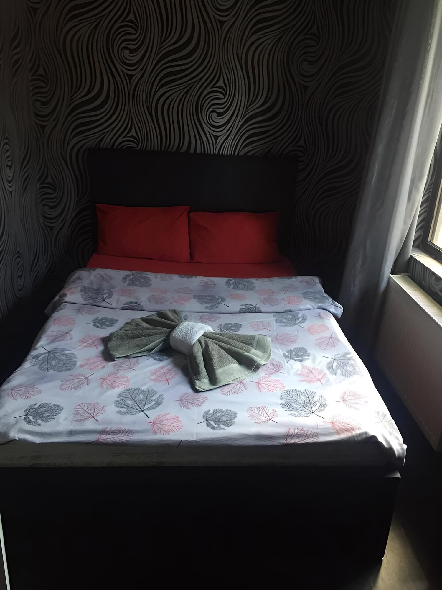 Crystal Palace Hotel