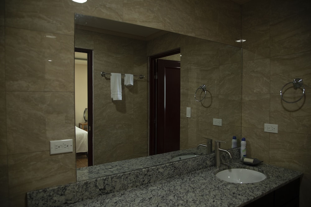 Seven Color Sea View Villa view 4