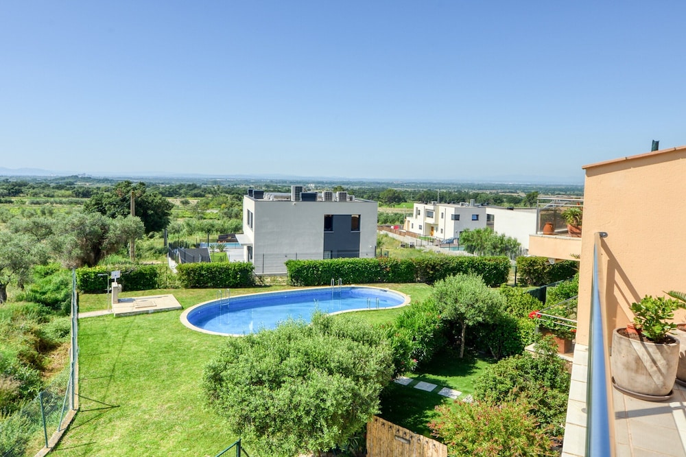 Nice Getaway Near Cap de Creus
