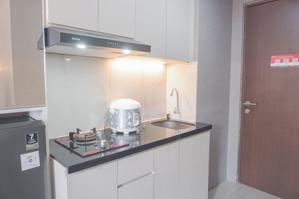 Comfortable Design Studio Room At Transpark Juanda Bekasi Timur Apartment