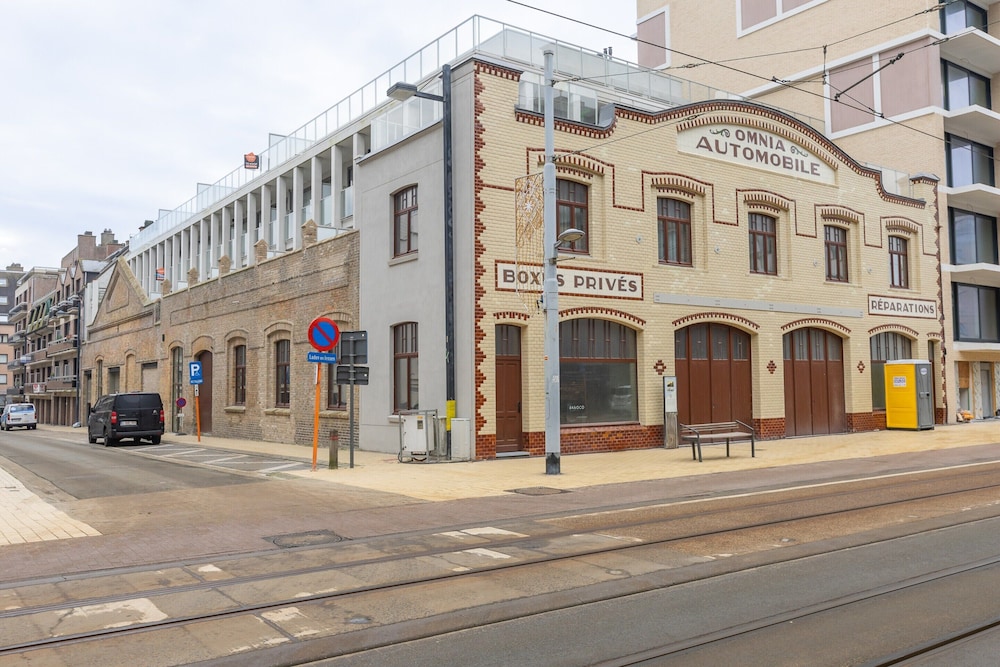 Apartment in Middelkerke With Terrace
