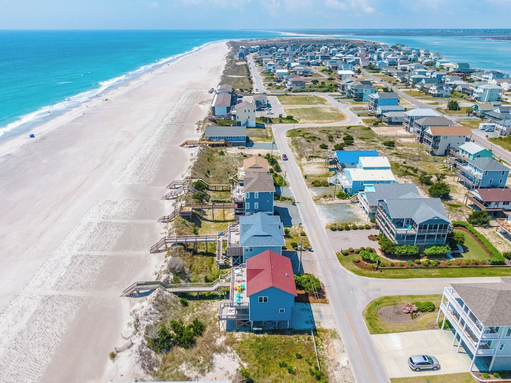 The Beachcomber by Topsail Realty