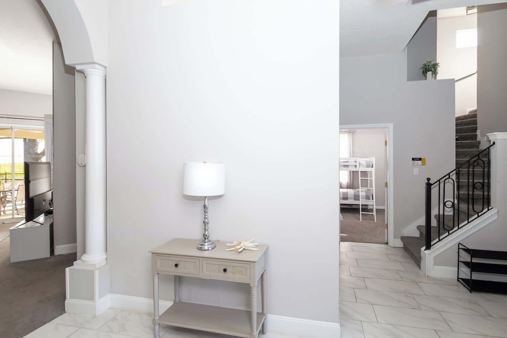 Silver Lining Luxury for 10!