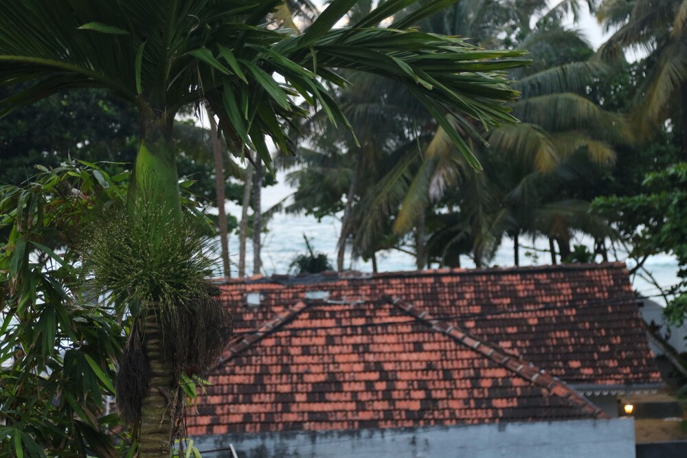 The Villa Sea Breeze