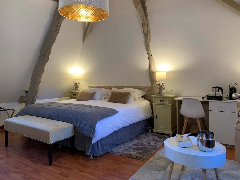 Le Noyer Residence - Property Image 20