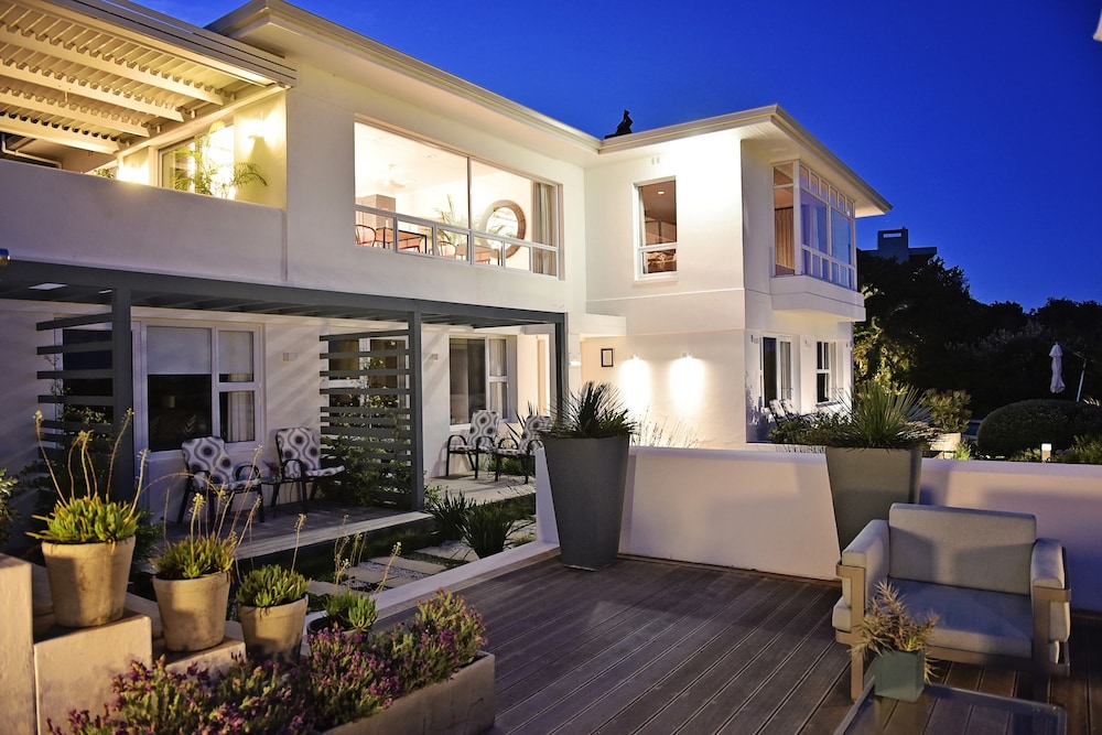 Vilacqua Boutique Guest Villa