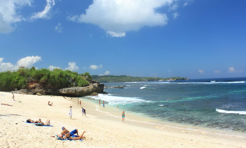 Lembongan Hostel