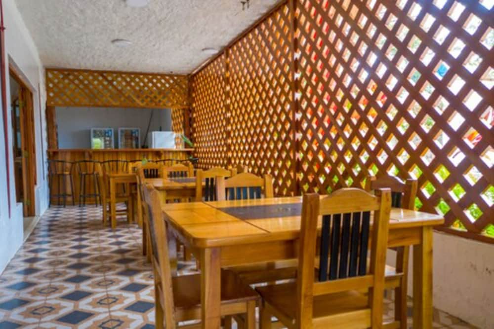 Royal Galapagos Inn