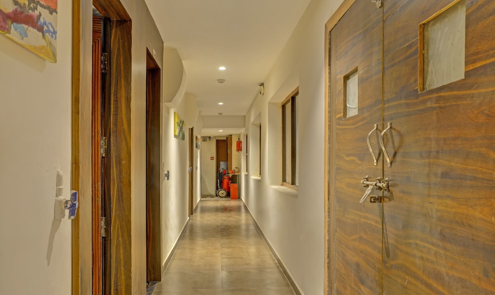 Treebo Trend Hotel Dua Continental view 5
