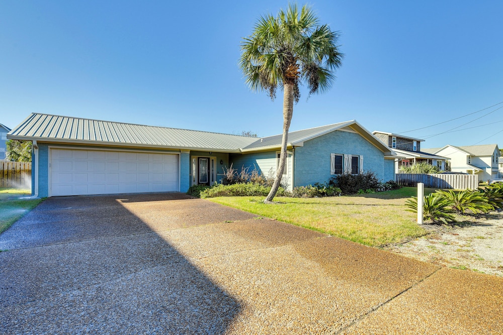 Walk to Gulf: Tranquil Home w/ Yard in Pcb!