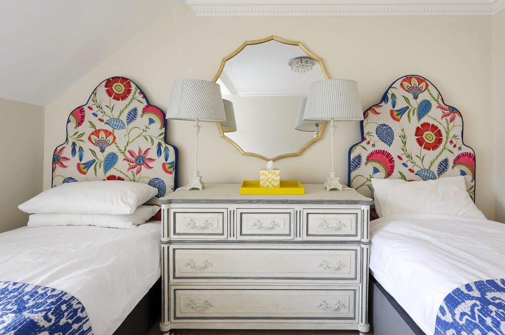 Long Stay Discounts - 2 Bed Earl s Court Apartment