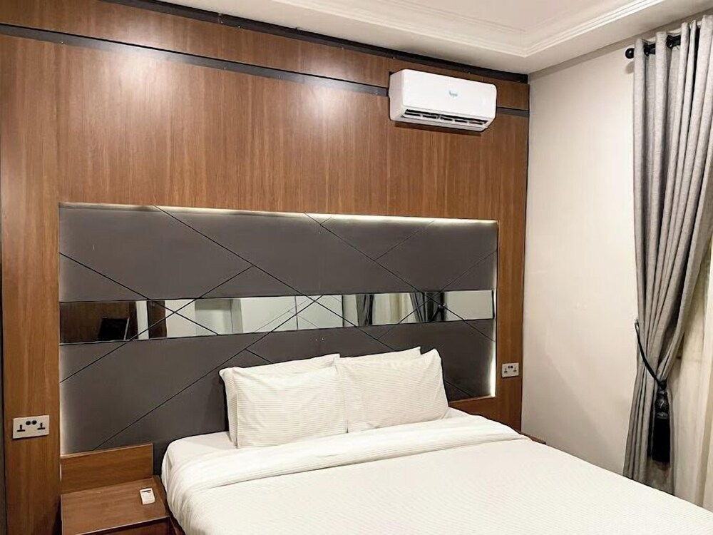 WHTYESCAPE SERVICED APARTMENTS