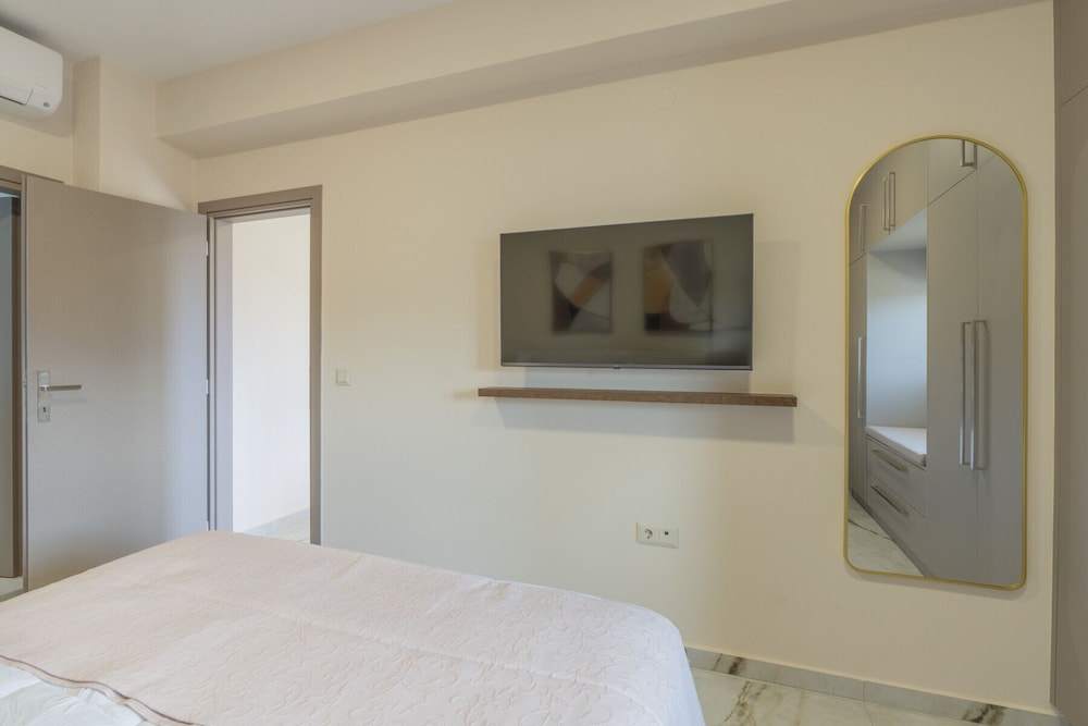 Elysian Villa 2 - With Private Pool