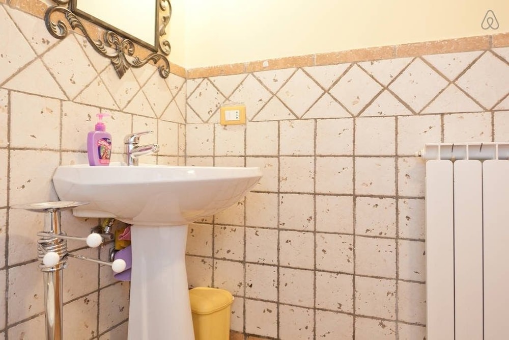 Home2Rome - Trastevere Mercanti I