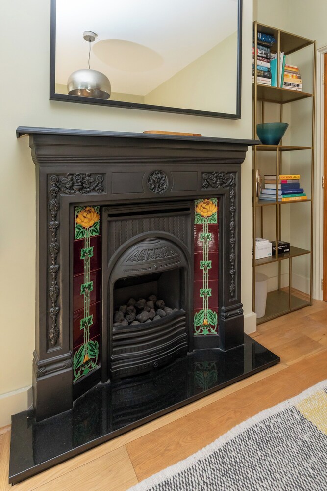 Beautiful & Cosy 2BD House - Southwark