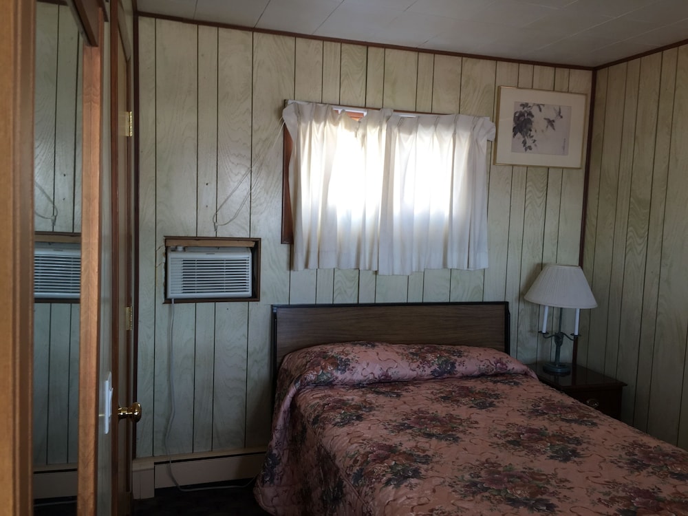 Sunset Motel