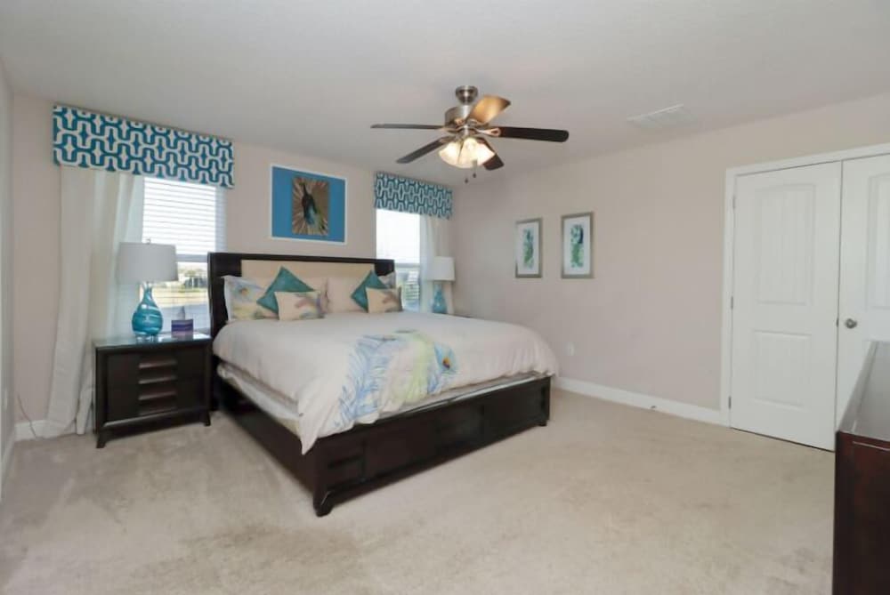 Resort-Style Retreat At Solterra W/ Pool & Lazy River