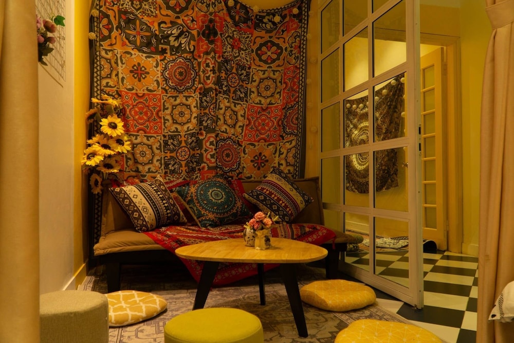 Domus Homestay - Peaceful But Equally Elegant Near old Quarter
