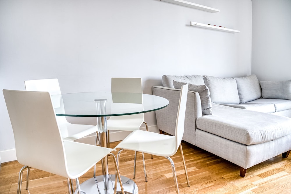 New Development Canary Wharf Flat
