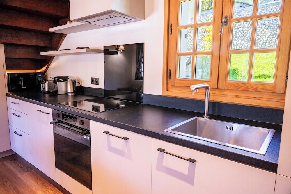 Cozy Chalet 3br/6p With Balcony - Megeve