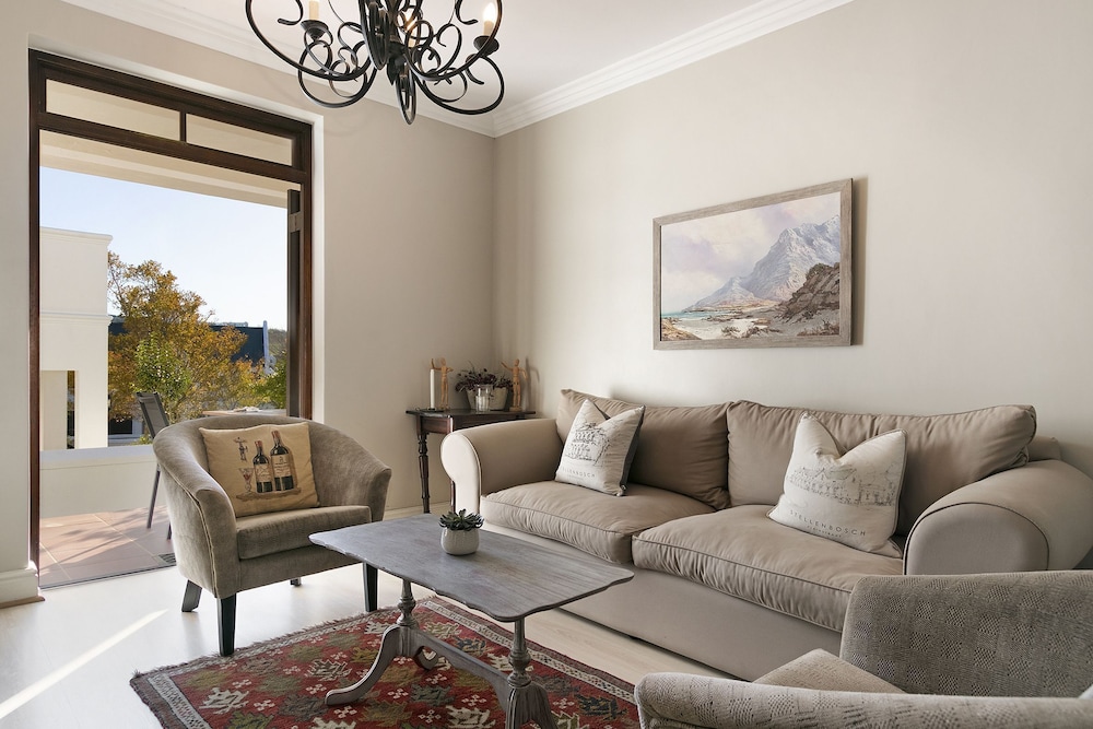 Winelands Golf Lodges at De Zalze