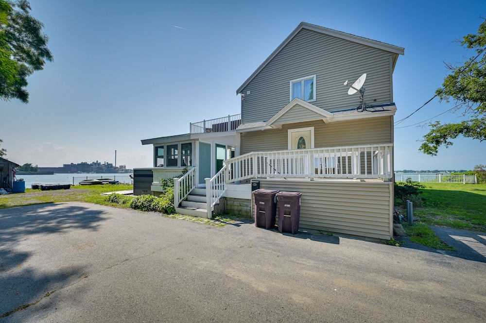 Weymouth Waterfront Getaway w/ Swim Spa & Hot Tub