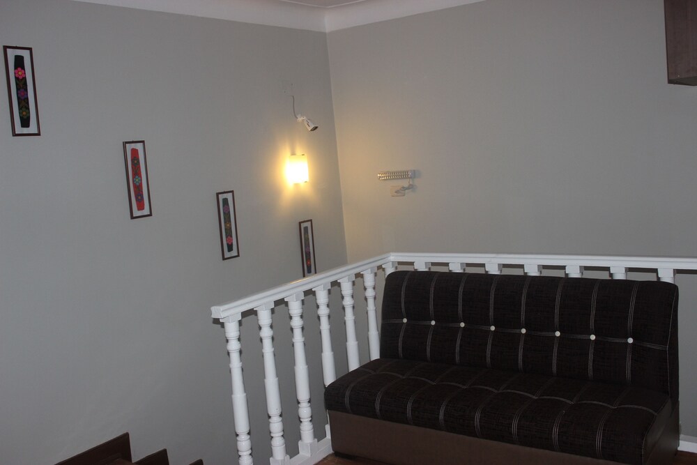 La Escala Guest House