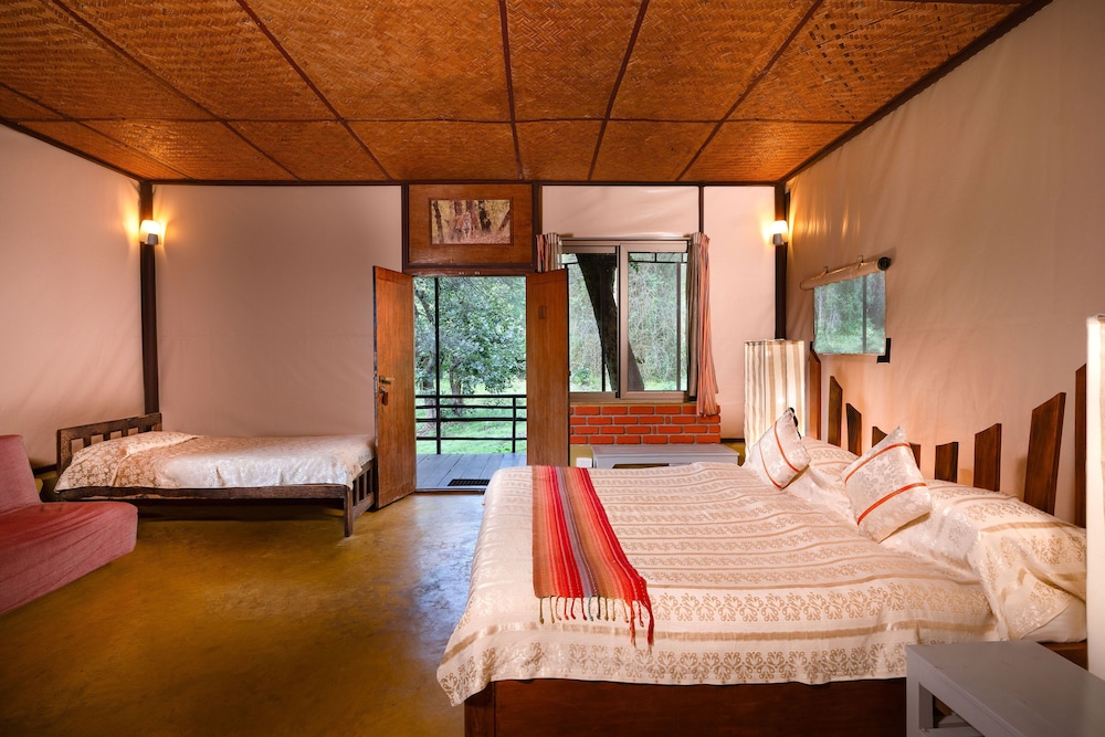 Jungle Hut Resorts