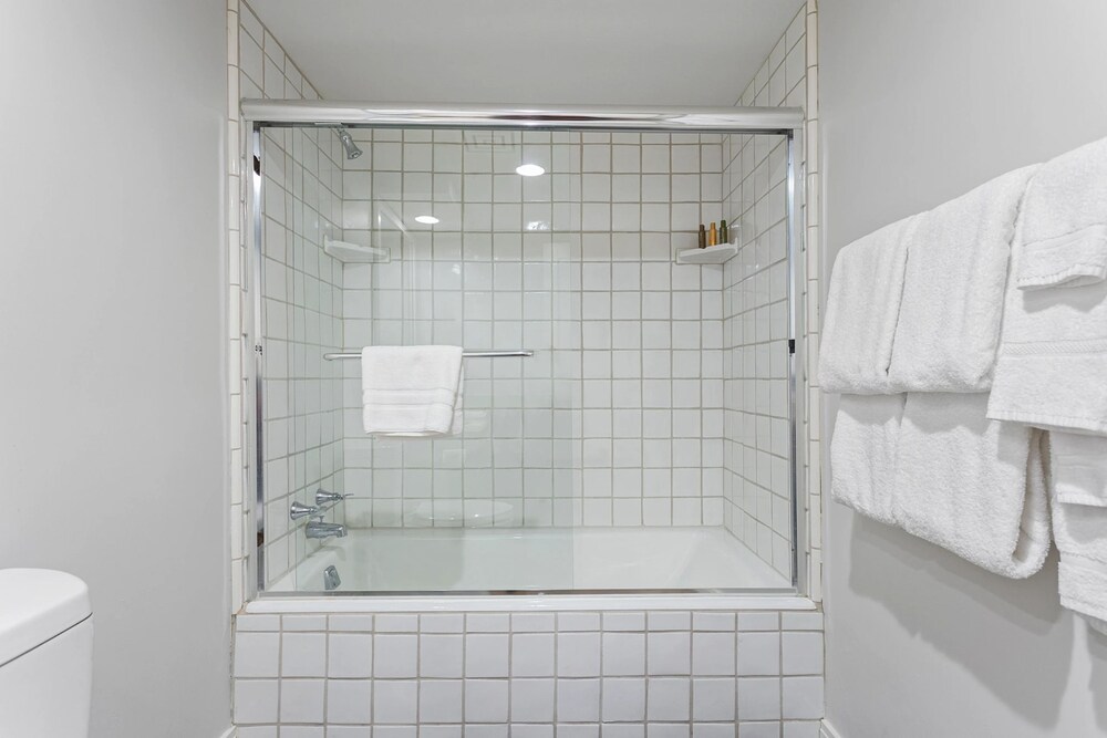 Trail's End Lodge at Deer Valley Resort - Two Bedroom Residence with Den and Spa #103 2 Condo