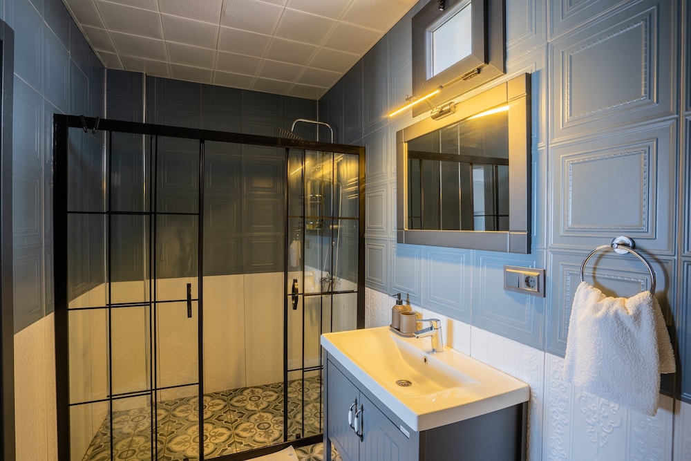Adaline Cunda Otel