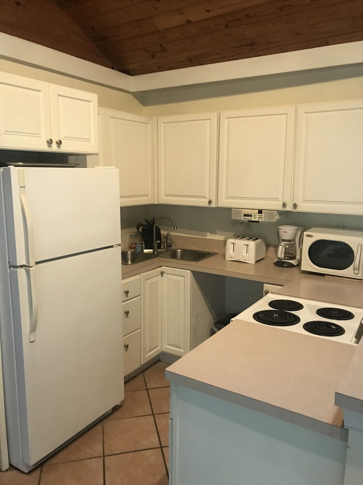 New Orleans House - Gay Men Adult Resort