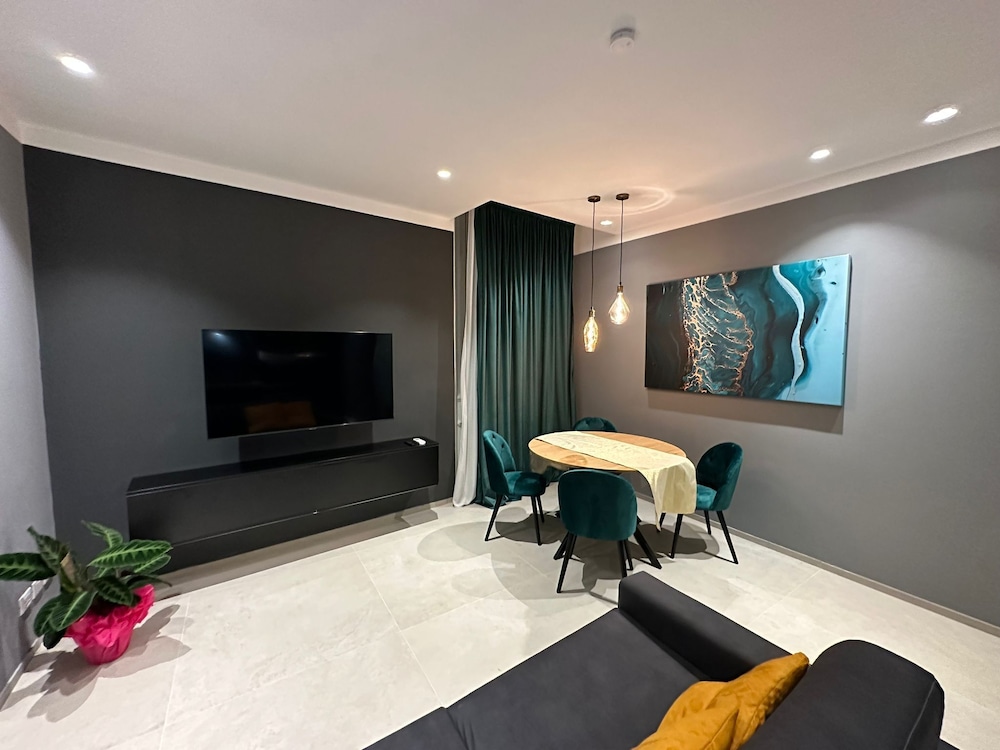 Suite Apollinare