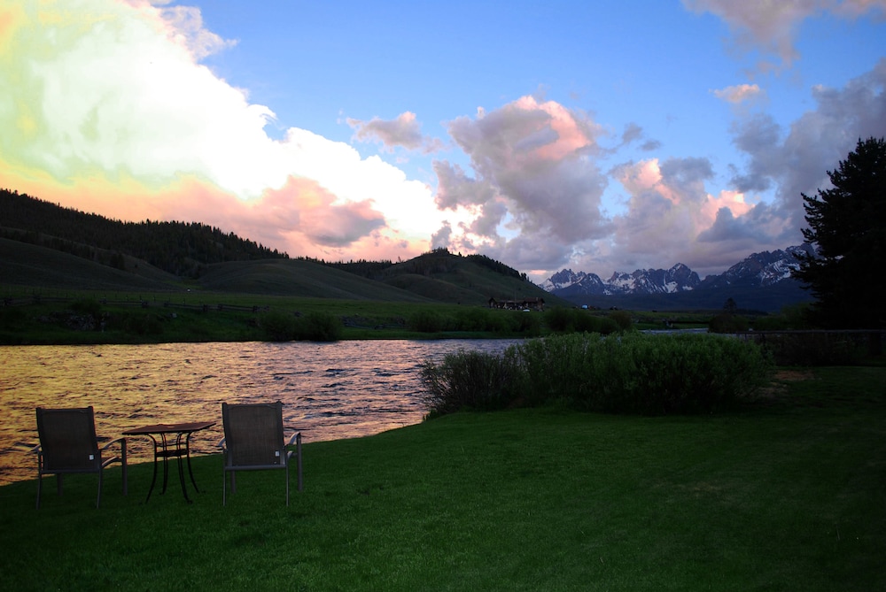 Photo 24