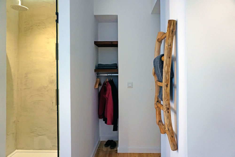 Sonel Investe Anjos Boutique Apartments